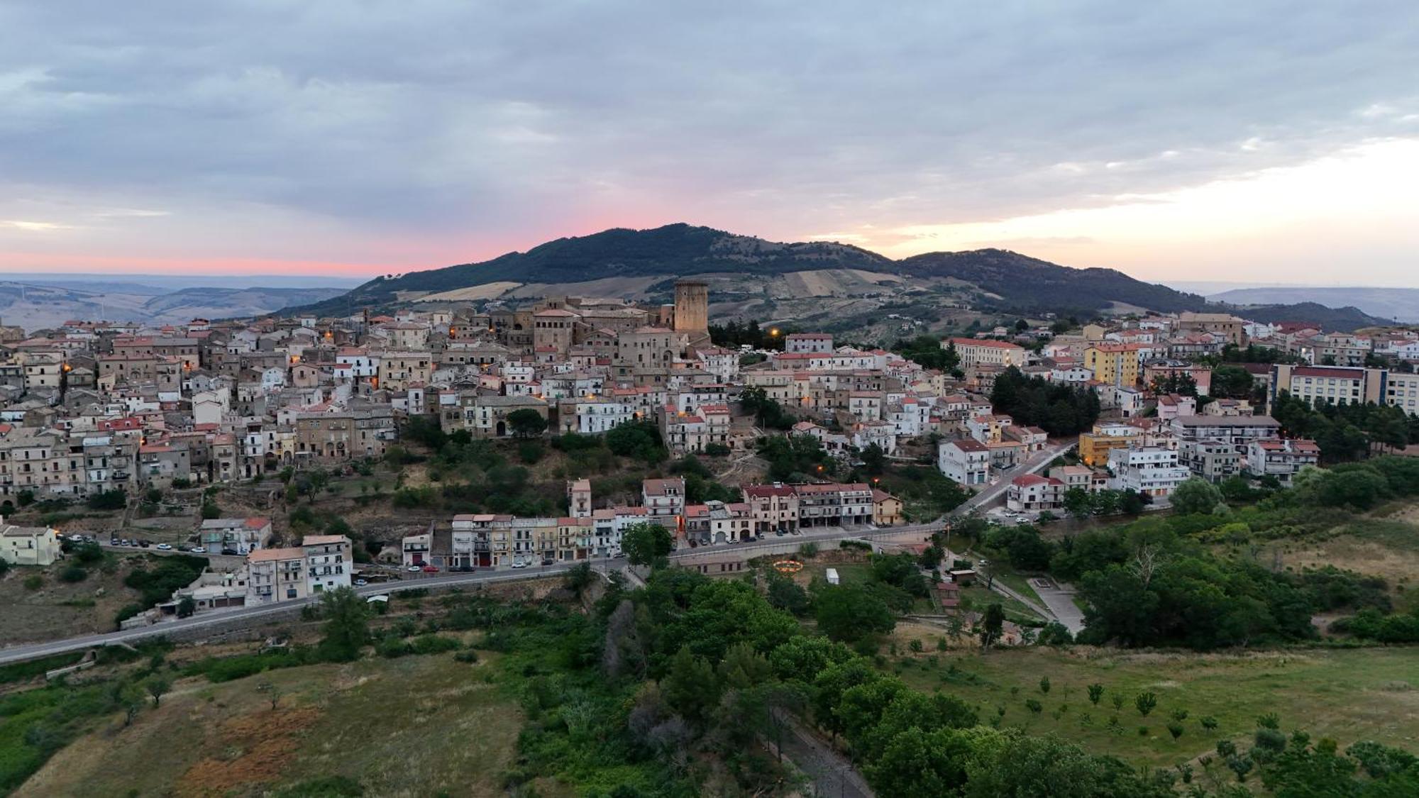 Apartamento Ampia Casa Ecofriendly vista Borgo IO SONO QUI Tricarico Exterior foto